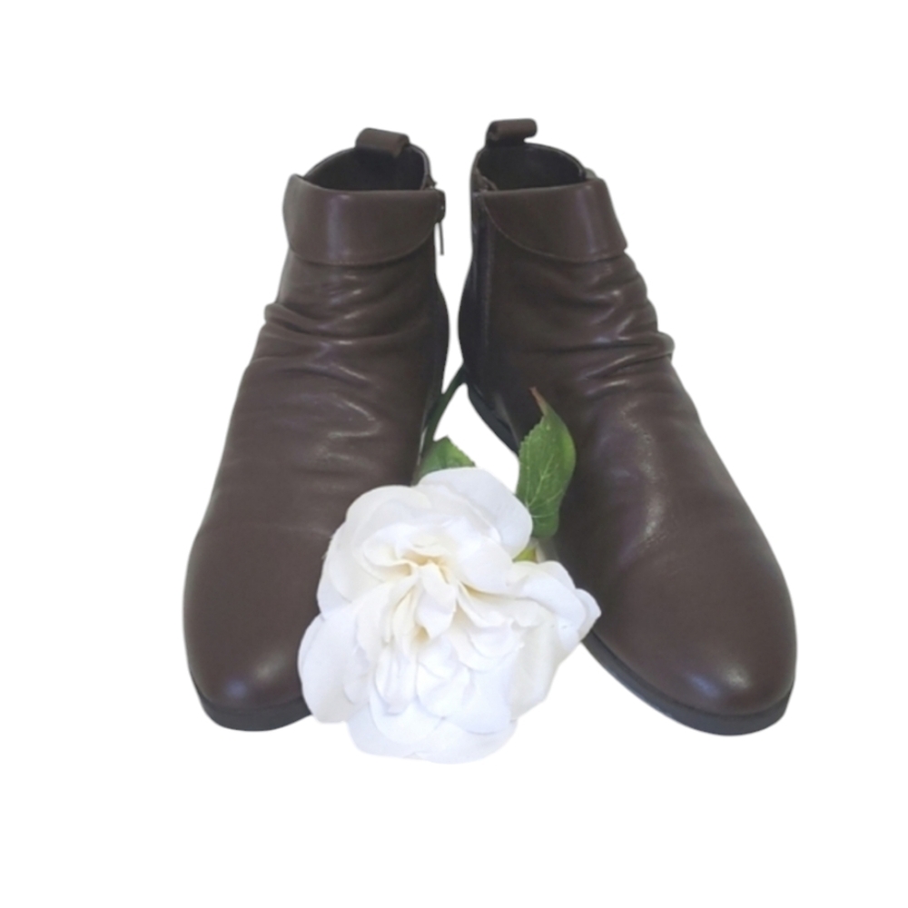 Jack Sprat Chocolate Brown Leather Slouchy Booties, Size 7.5 M